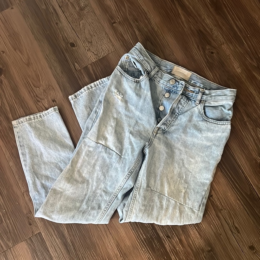 Everlane 90s cheeky jean size 25 crop